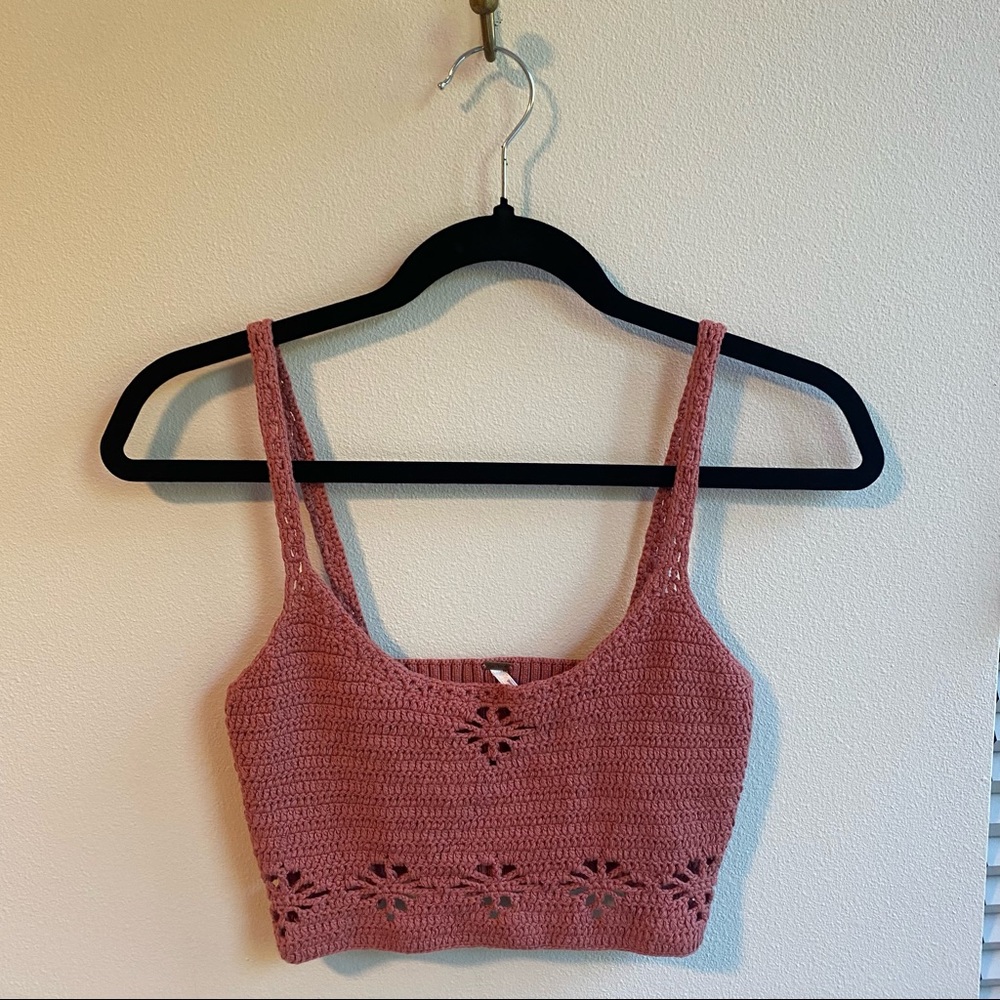 FREE PEOPLE Crochet tank midriff top